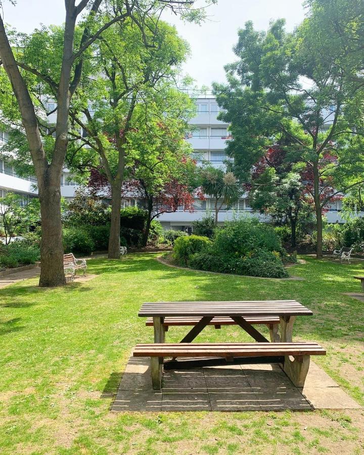 Апартаменты Garden Beautiful Cozy Flat , Recent Decorated. Лондон Экстерьер фото